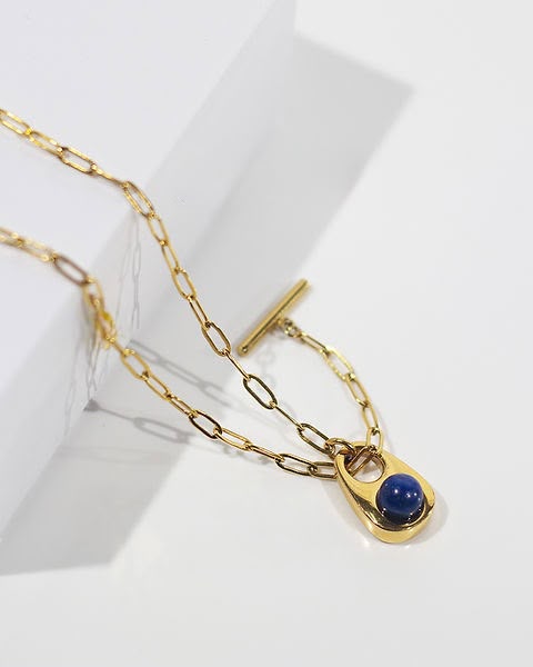 Collier pendentif bleu — vue 2