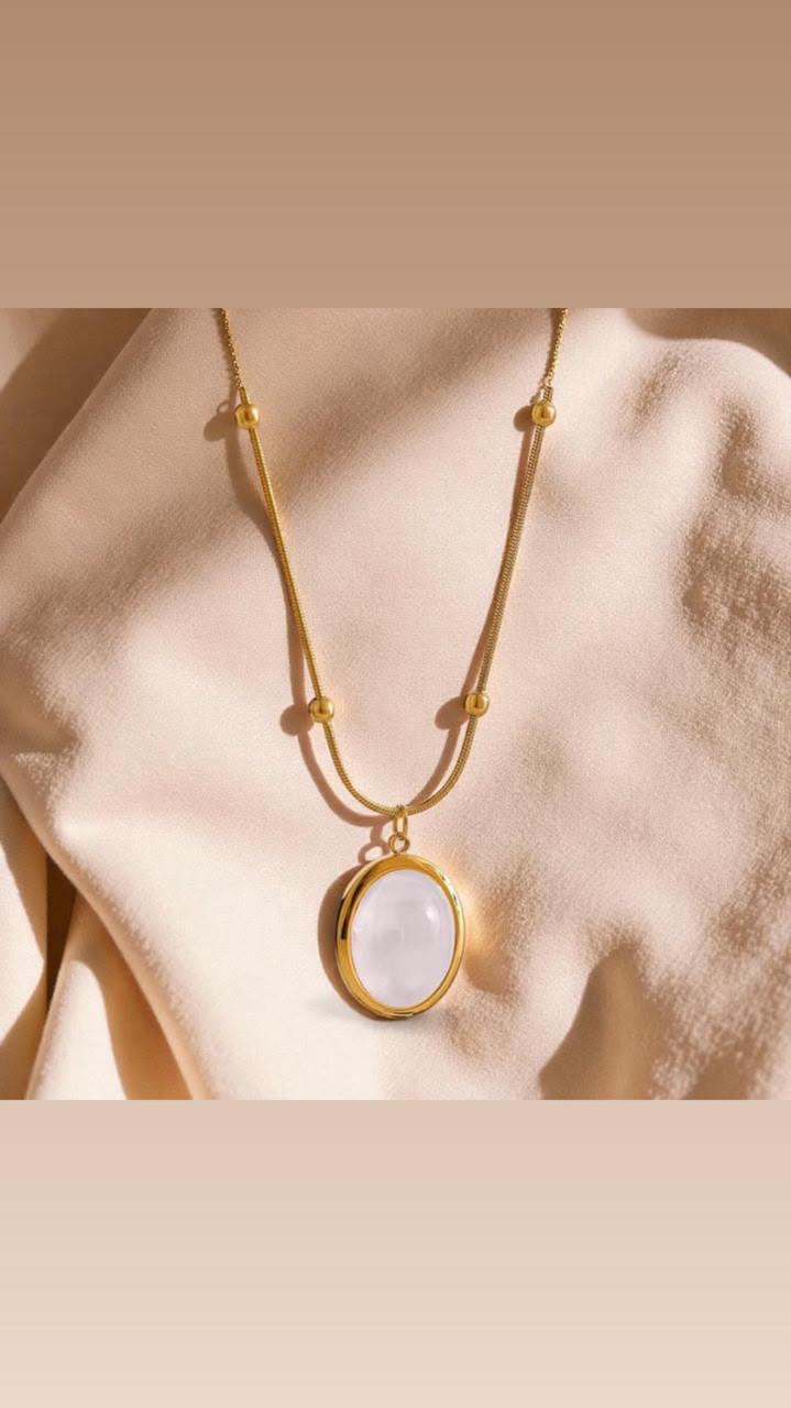 Collier pendentif